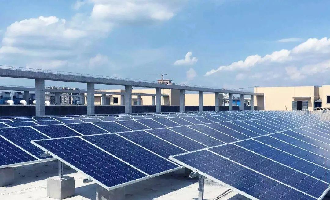 為什么秋季的光伏發(fā)電量比夏季還高？